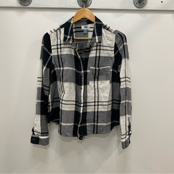 𝅺WOMENS plaid long sleeve shirt - Picture 3 of 3